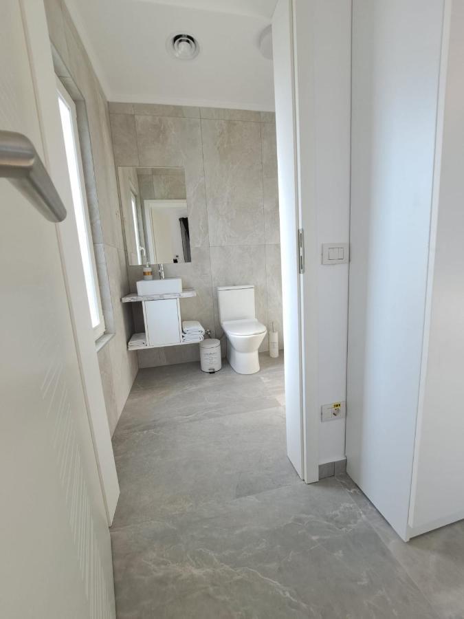 Kevin&Jessica Rooms Giarmata Εξωτερικό φωτογραφία