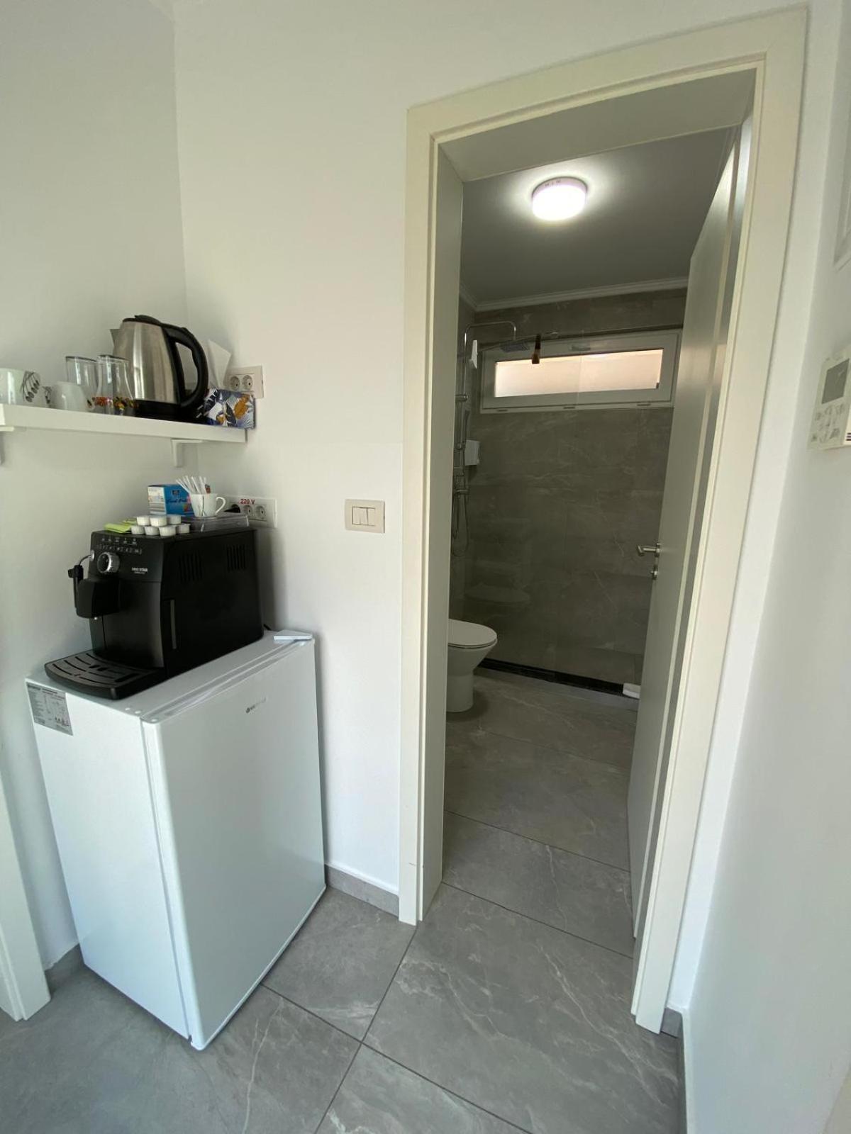 Kevin&Jessica Rooms Giarmata Εξωτερικό φωτογραφία